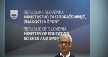 zvis pikalo